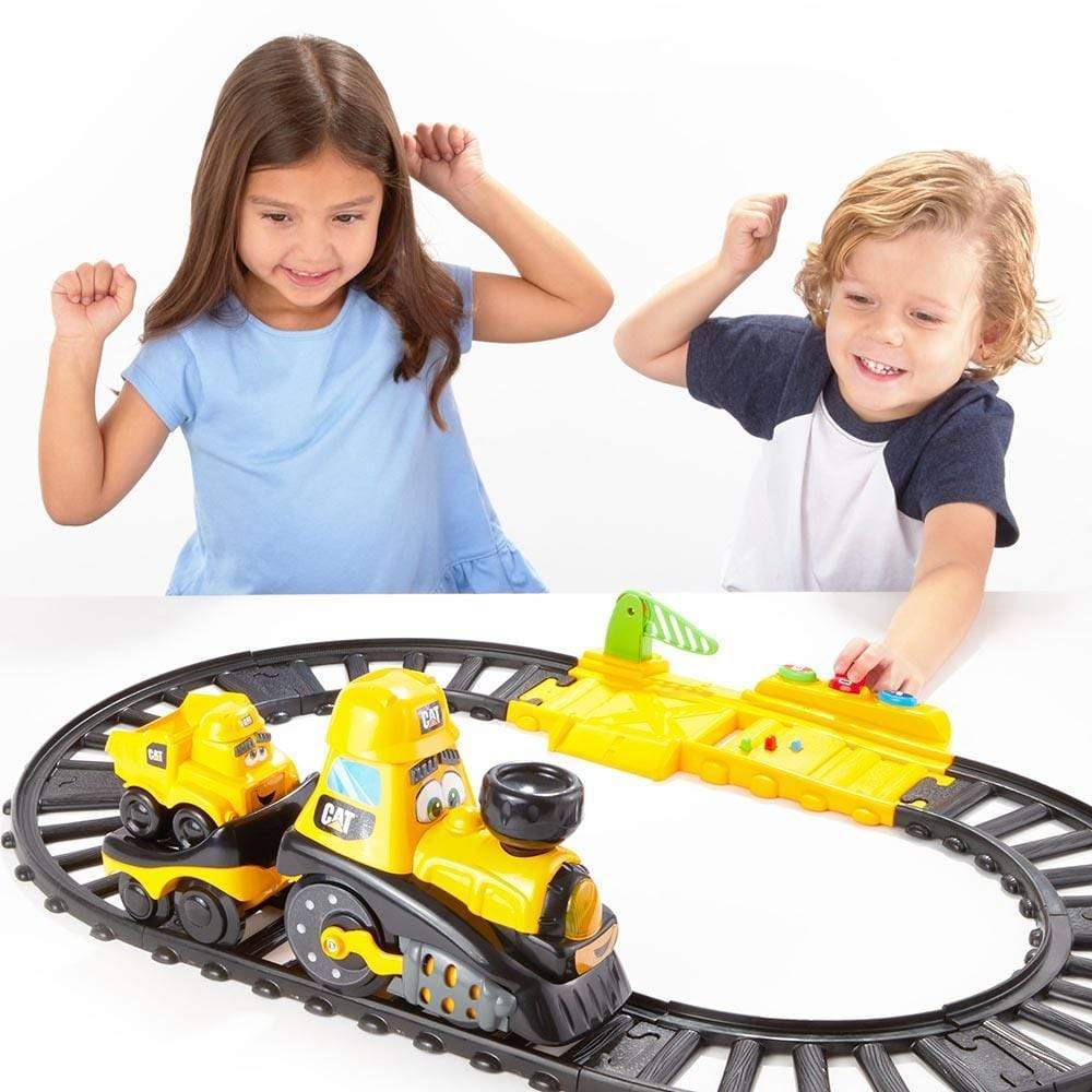 CAT Junior Crew Power Tracks Friends Train Set